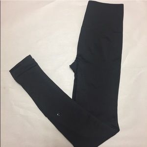 Black Lululemon Seamless Leggings